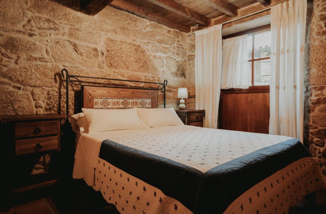 Casas Alexandre Guest House Pontevedra Bagian luar foto