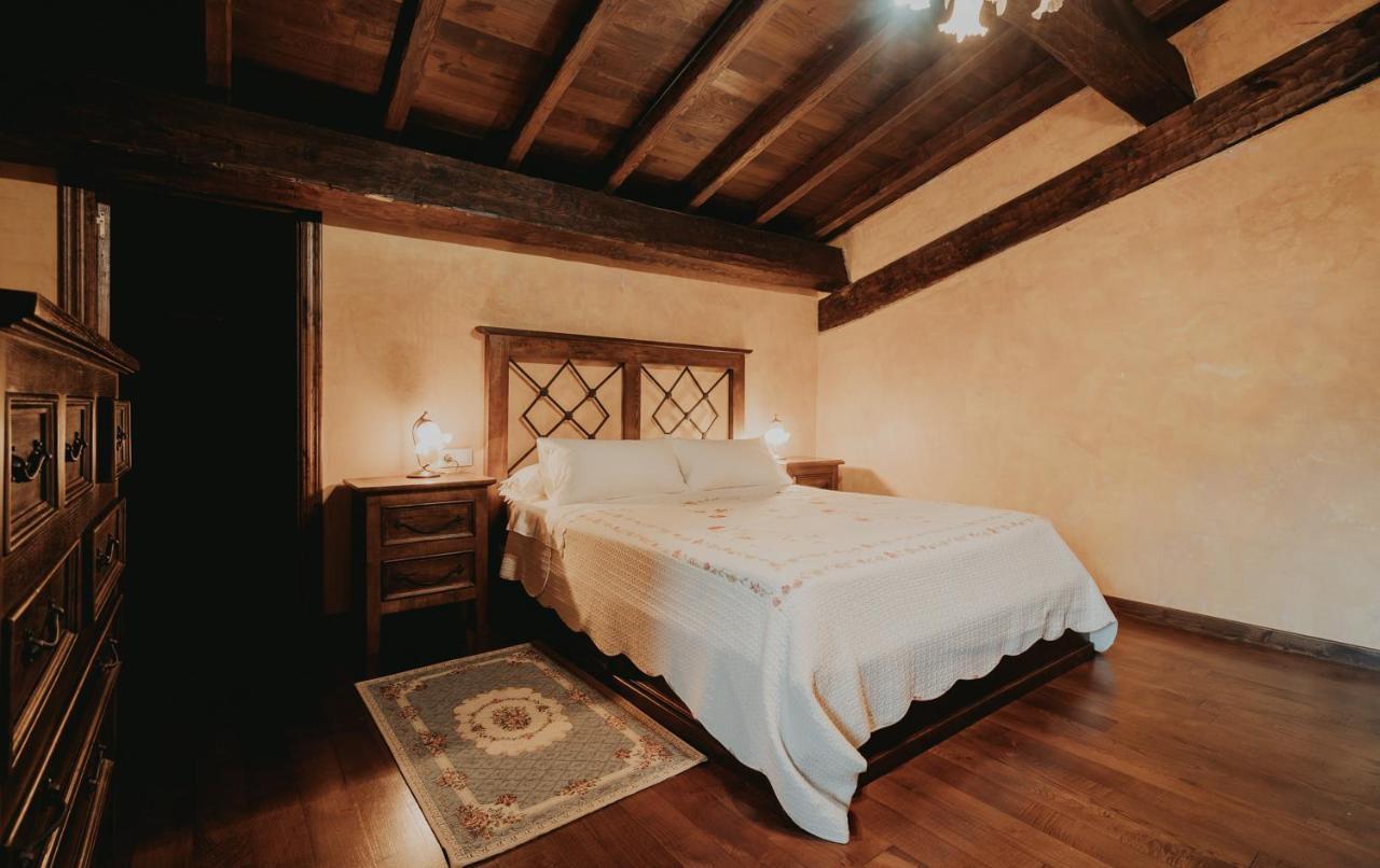 Casas Alexandre Guest House Pontevedra Bagian luar foto