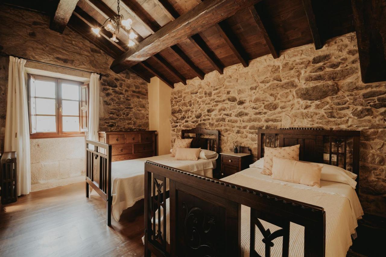 Casas Alexandre Guest House Pontevedra Bagian luar foto